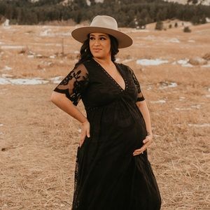 Lace mesh overlay maternity maxi dress